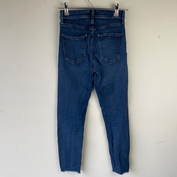 Agolde Sophie High Rise Skinny Crop in Claremont - Picture 3 of 10